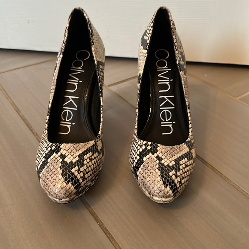 Calvin Klein snakeskin print heals
